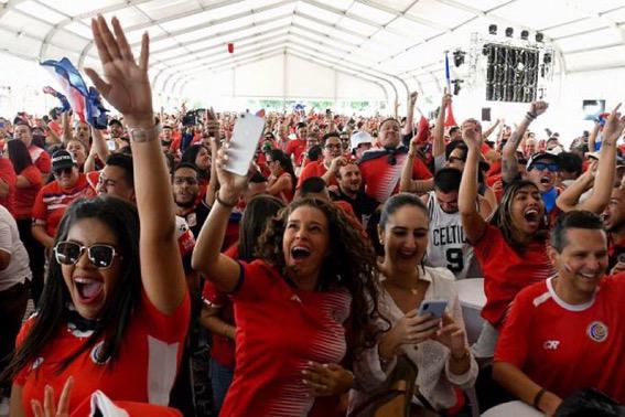 E5522634-0C26-4B60-B22B-98A404D52C3B