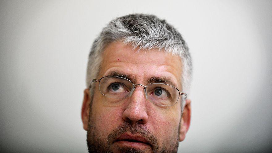 DB8EF426-6797-4CFC-8630-40BC56460C0A