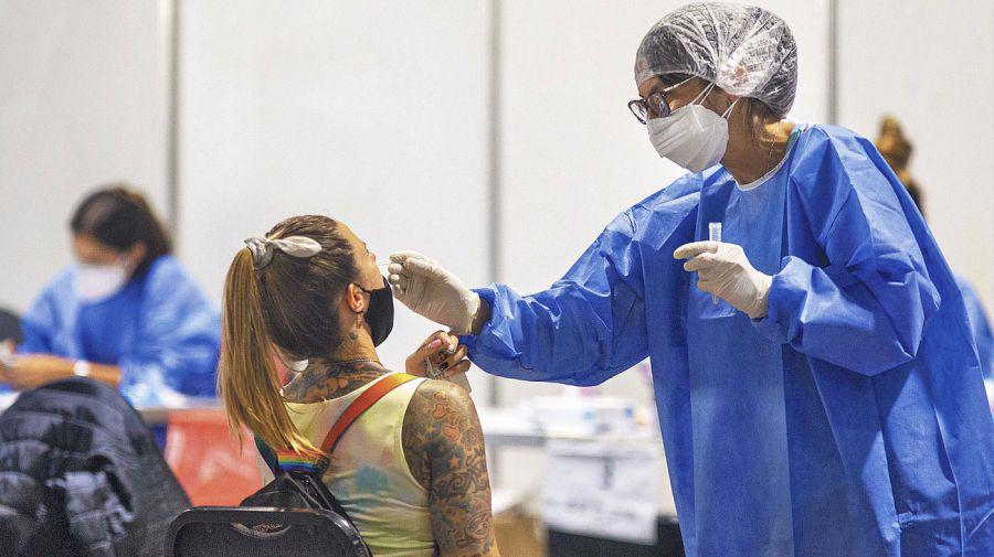 1B78B118-2429-48E1-9267-04009752D443