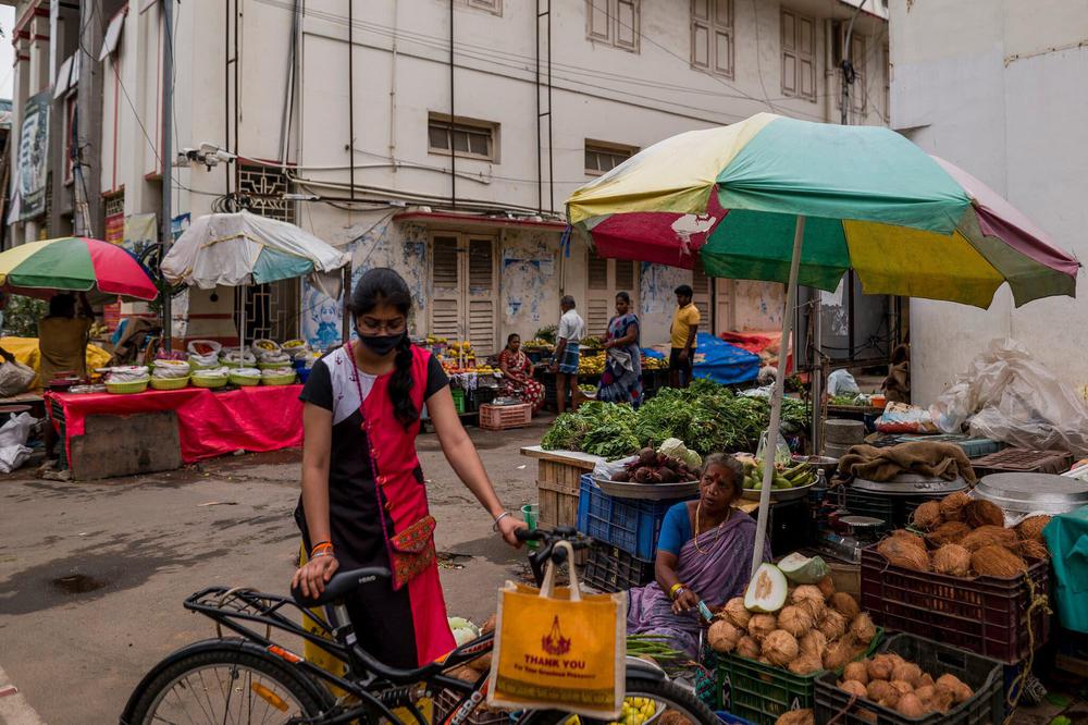 1C54A919-37B9-49C7-8983-0BB6619DE443