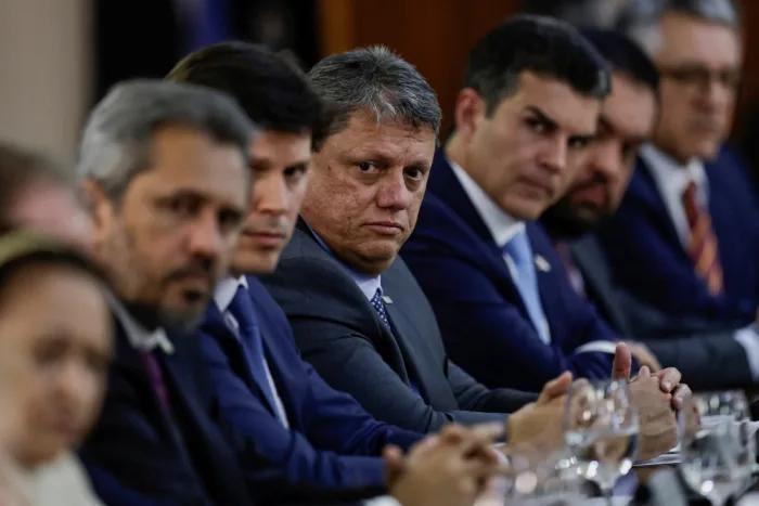 2023-01-10T004113Z_1086454869_RC2ANY9EZ5YX_RTRMADP_3_BRAZIL-POLITICS_(1)6172_