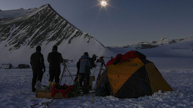 F09C7BA1-F2CA-4CCF-A4BF-594EB6DEFE9D