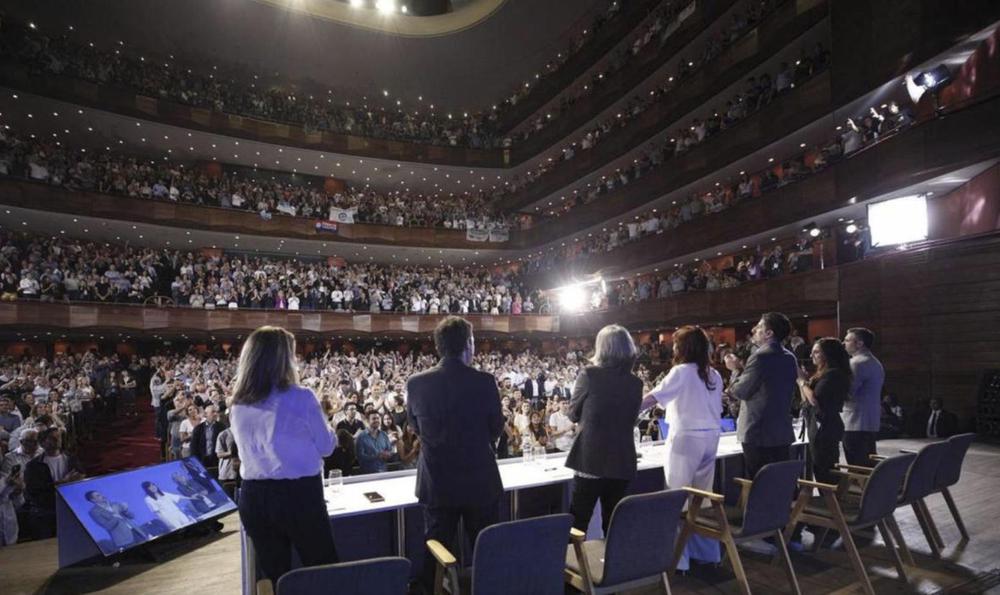 CC200E2E-50F4-462E-AF3B-036BAE1D9412