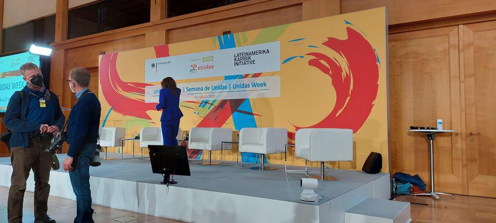 ABA24051-1FE4-43AB-9AC5-DBCC77735C27