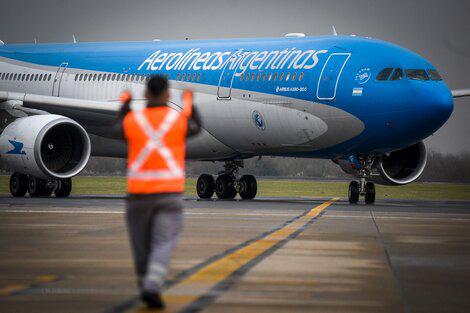 EE8AFA90-ED00-45BE-82B2-B78191E4CC24