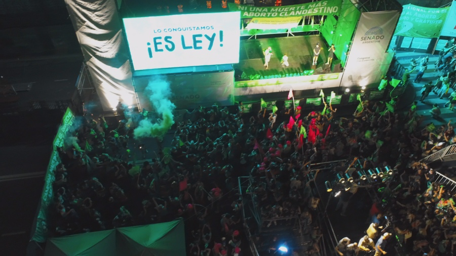 72161621-5CB8-4160-98DC-B95DC51349EB