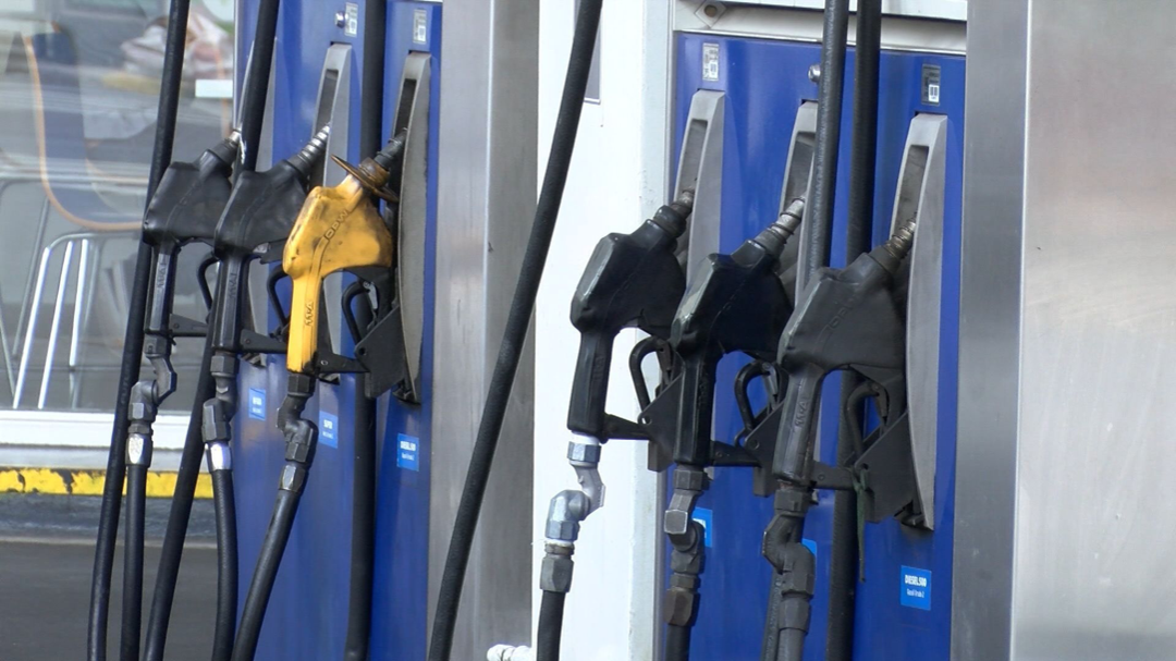 998D8DE2-6E73-45F2-9601-1ACF22BD5590