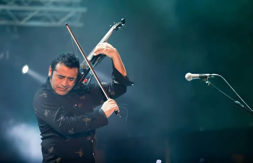 2C6B5D65-EE85-45CD-9733-2210C2A3A921