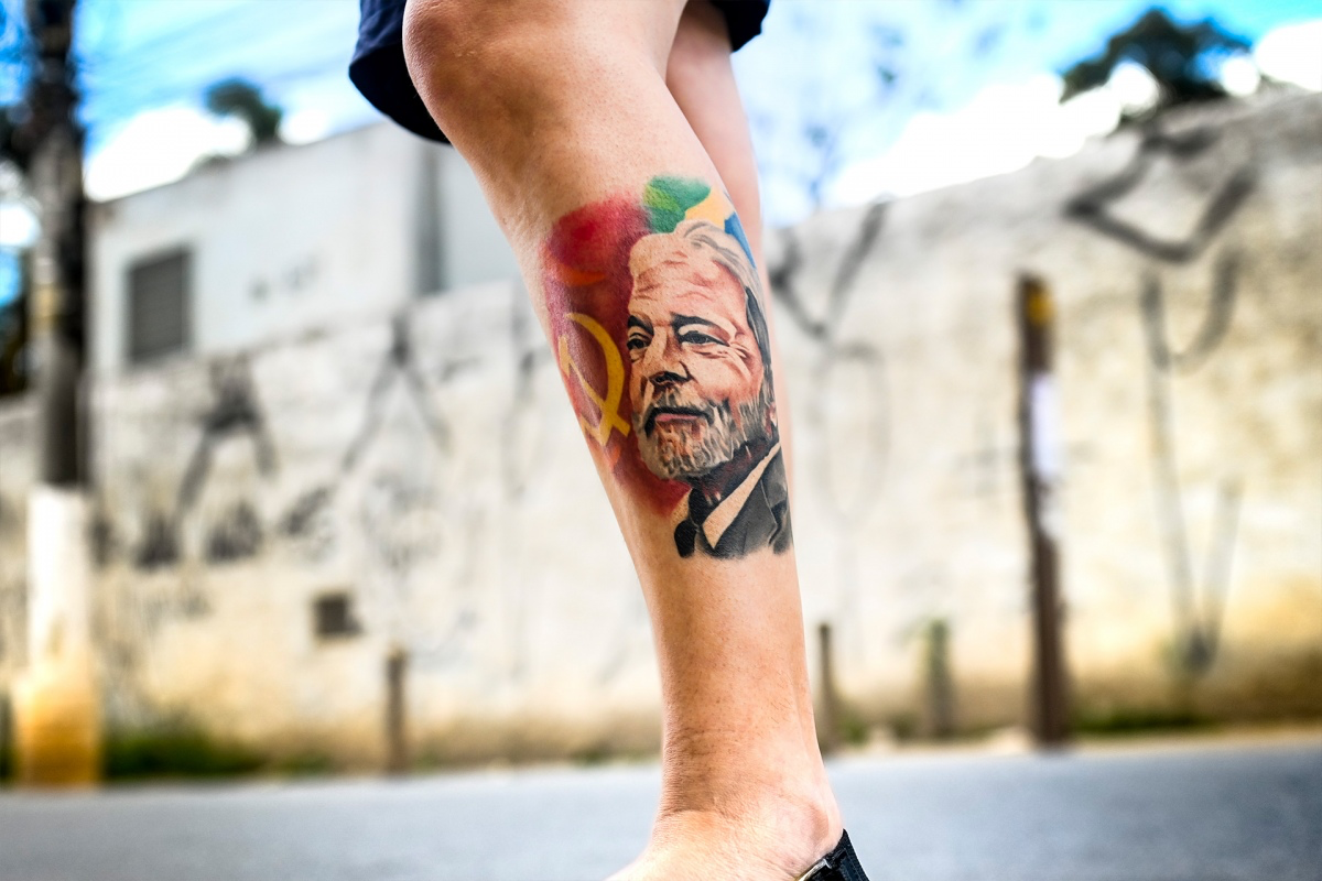 7D5BF0EA-9346-4084-87DE-112390BA0B6D