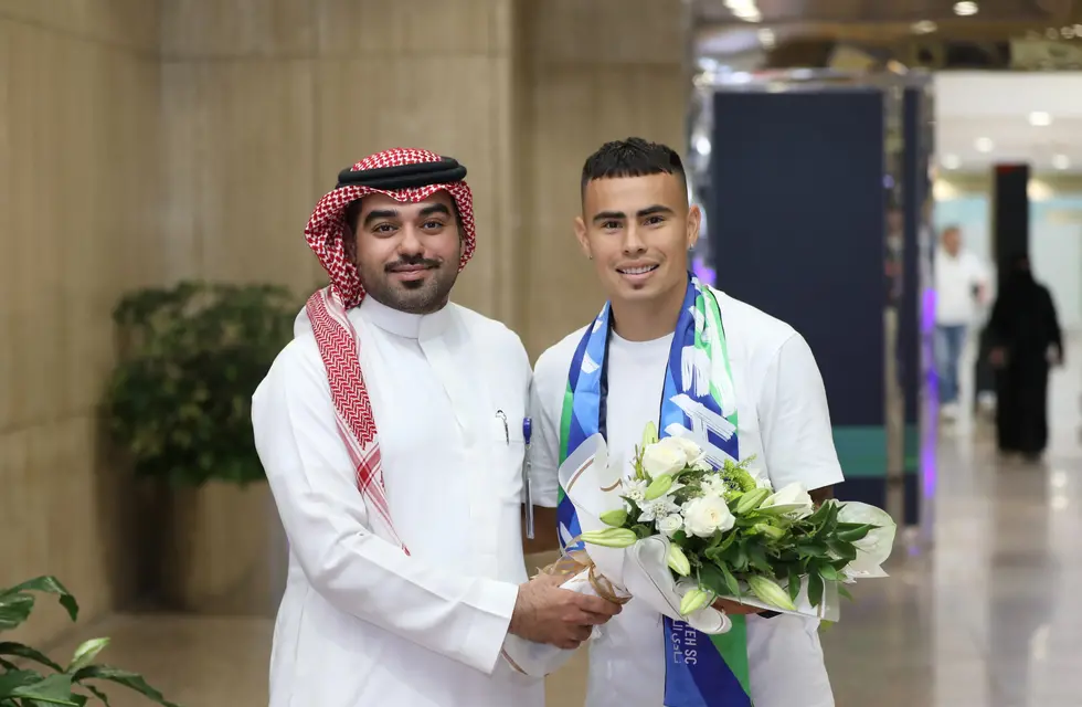 F7778B74-28AD-4980-AC13-CC91EDE349C1