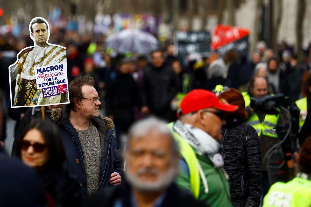 0B946344-B866-417D-968E-45DE8CA71EFE