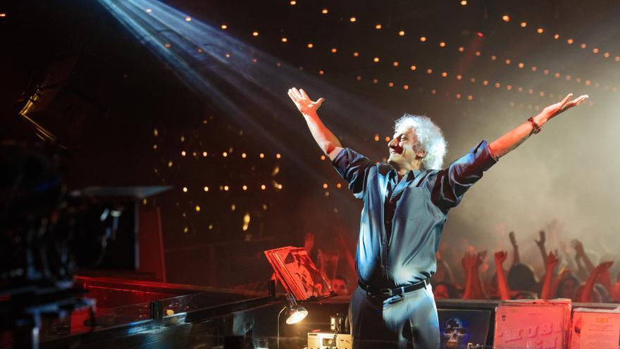 FE624759-42BA-4B69-97D6-6DD4AB72E3AB